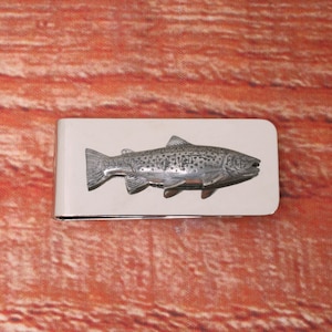 Fermasoldi in metallo con incisione gratuita a forma di pesce di fiume, per uomo, a forma di carpa, trota, luccio, regalo per la festa del papà mc