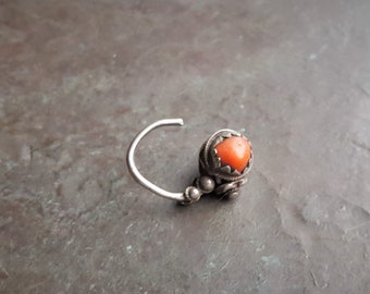 Vieux kabyle aspect précieux corail