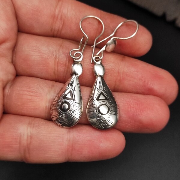 beautiful tuareg silver earings 