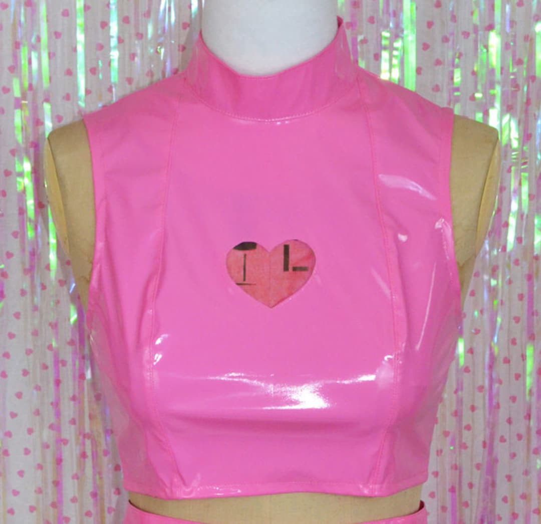 ★ILLIGO★ Heart lace fitted crop t-shirt pink MUSINSA | ILLIGO Heart Lace Fitted Crop T-Shirt Charcoal