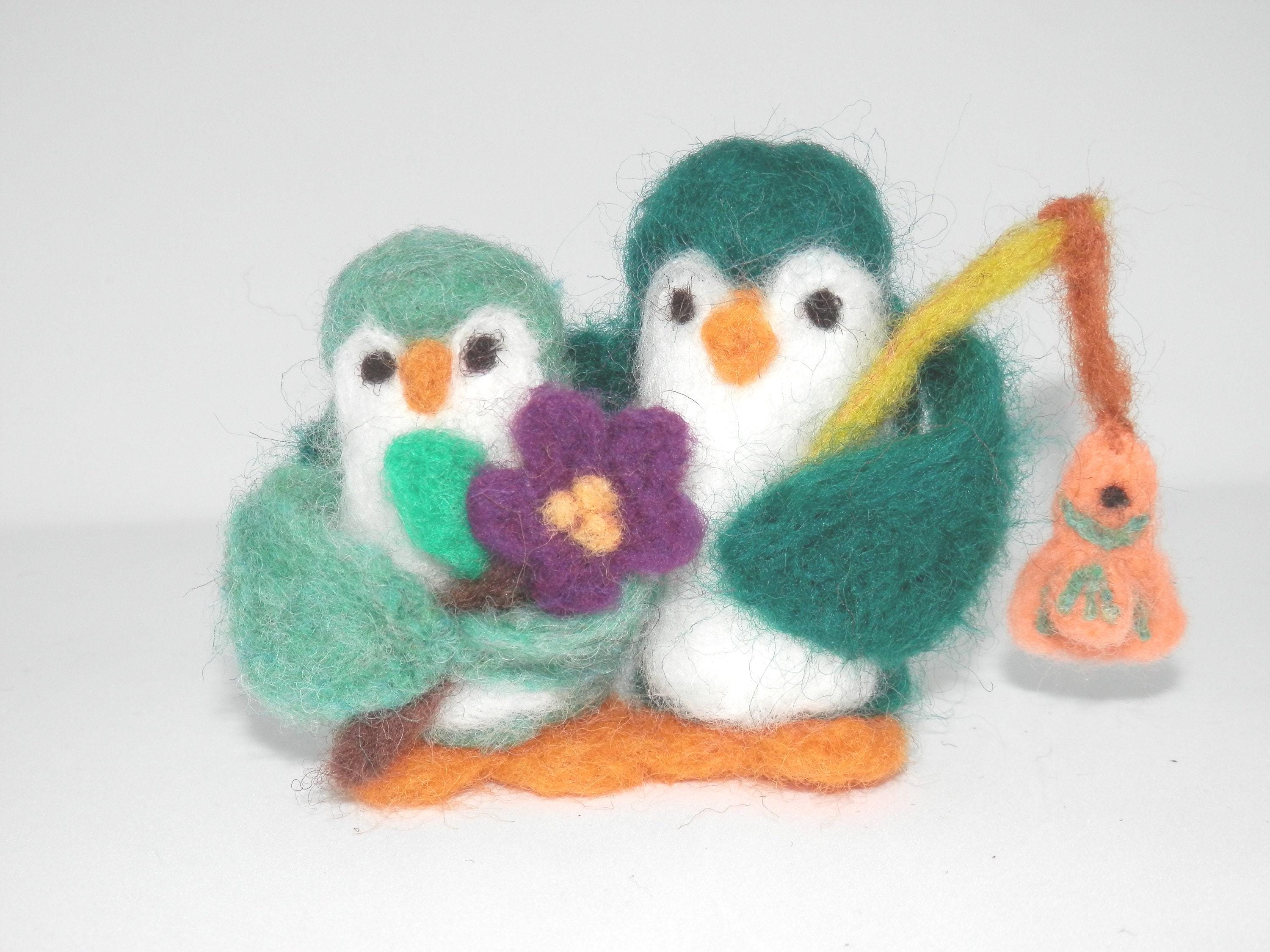 Pingüino de fieltro con aguja, pingüino de fieltro, regalos para amantes de los pingüinos, pingüino de fieltro a mano, pingüino de vacaciones, pingüin