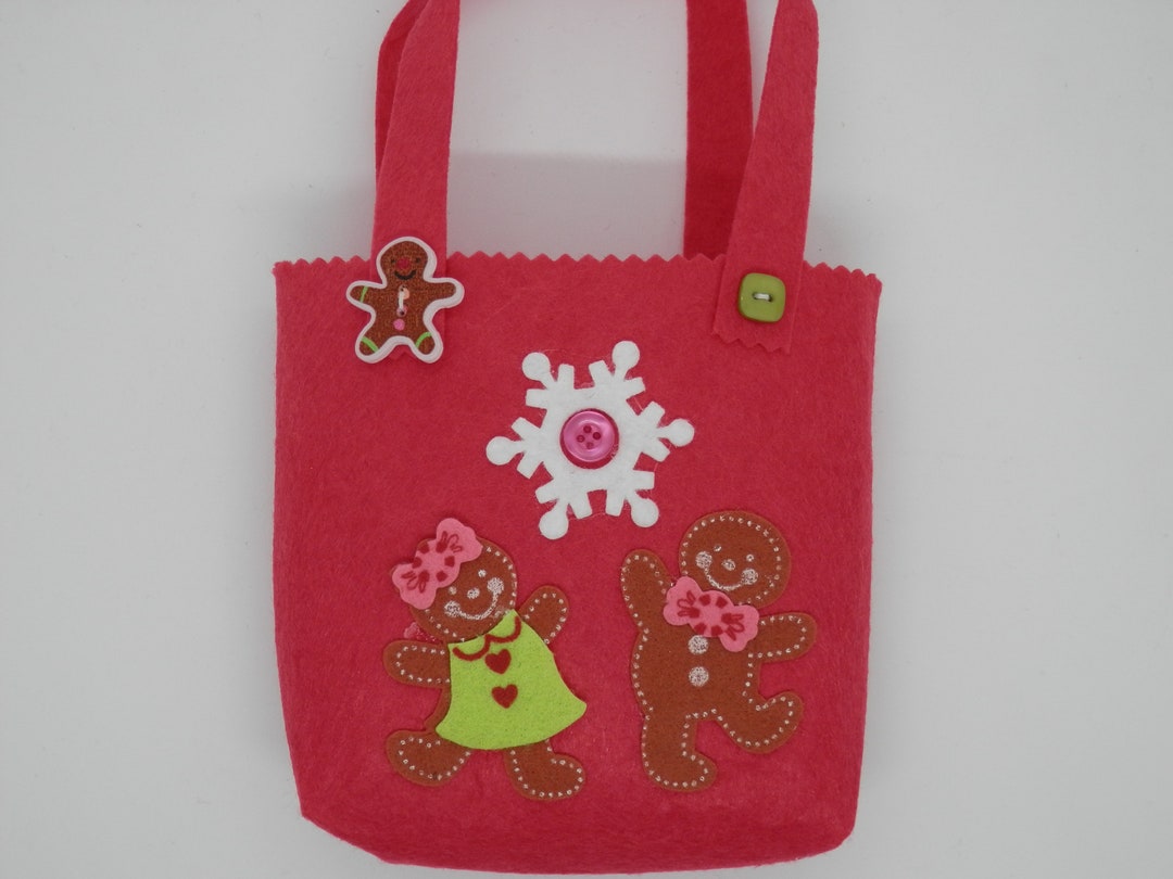 FELT GIFT BAGS, Holiday Felt Bag, Felt Gifts, Childs Felt Bags, Christmas Gift Bags, Gingerbread