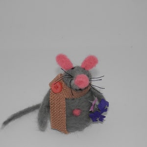FOREST MOUSE HANDFELTED, Felted Mouse, Felted Toy Mouse, Felting, Forest Decor, Mice Decor, Needle Felted Mouse, Funny Felted Mouse, Felt