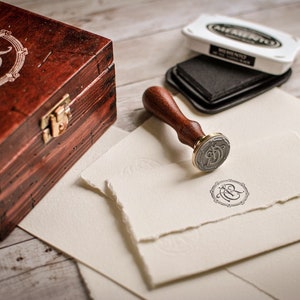 Vintage 3-Letter Monogram Rubber Stamp with Custom Engraved Wooden Box – Classic Personalized Initials on Stamp and Box