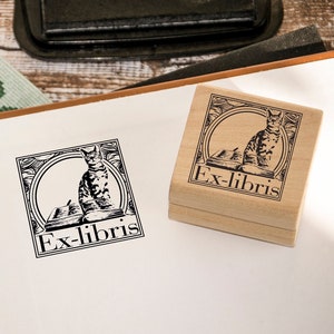 Ex Libris Cat-inspired rubber stamp with a black ink pad. This is a wonderful gift for book lovers