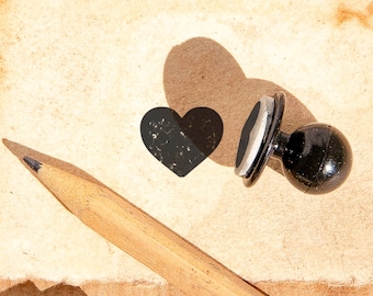 Mini Heart Rubber Stamp: Craft Projects, Card Making (12x10 mm)