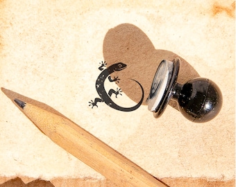 Mini Lizard Rubber Stamp: Crafting, Scrapbooking, Cards