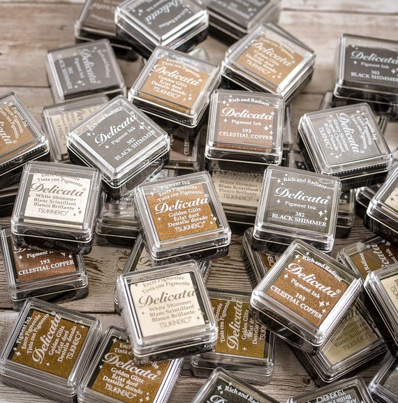 Delicata Pigment Ink Pads: Metallic Rubber Stamp Ink (0.94")