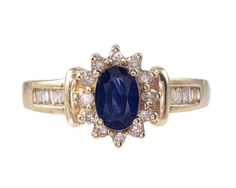 Vintage Sapphire and Diamond Ring in 14K Gold - Size 7