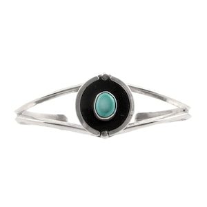 Silver & Turquoise Cuff Bracelet - Petite Southwestern Cuff with Turquoise Stone - 6.25&quot; Inner Circumference