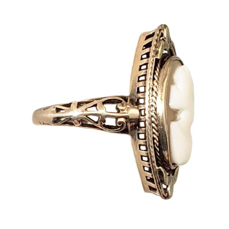 10K Gold and Shell Cameo in Ornate Setting Antique Cameo Ring Size 4