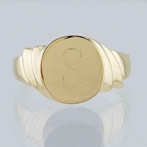 Solid 14K Gold Signet Ring with Subtle Initial S … - image 3
