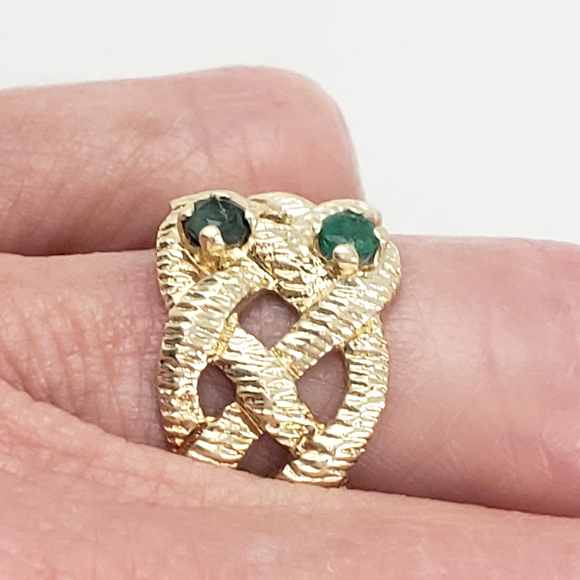Vintage 14K Gold and Emerald Ring With Celtic Design by Esemco - Size 6 ...