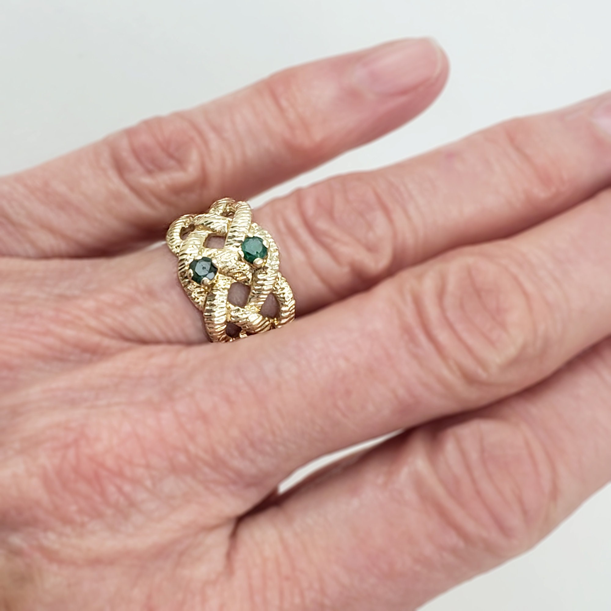 Vintage 14K Gold and Emerald Ring With Celtic Design by Esemco - Size 6 ...