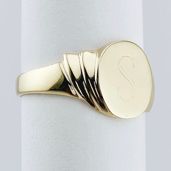 Solid 14K Gold Signet Ring with Subtle Initial S … - image 6