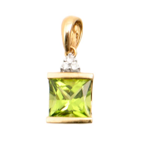 10K Gold, Peridot & Diamond Pendant - Swiss Cut Pe