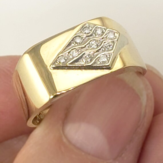 Solid 14K Gold and Diamond Ring - 10 Stones - Dif… - image 3