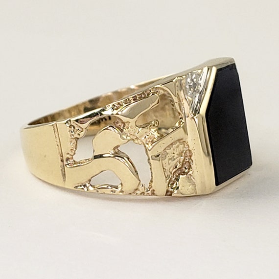 Black Onyx and Diamond Ring in Solid 10K Gold wit… - image 2