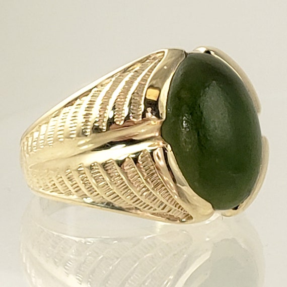 Vintage Jade Ring in Solid 14K Gold - Masculine S… - image 4