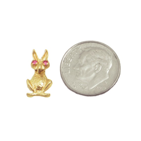 Vintage 14K Gold Tie Tack - Unusual Kangaroo or R… - image 4