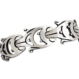 Heavy Sterling Silver Bracelet with Unique Link Design - Vintage Mexican - 7" Inner Circumference