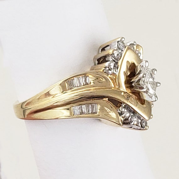 14K Gold & Diamond Engagement Anniversary Ring  -… - image 7