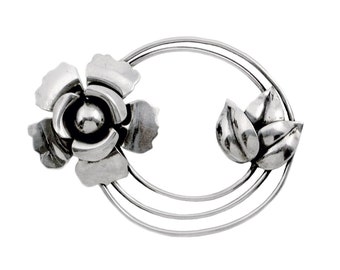 Vintage Floral Brooch in Sterling Silver - Early Mid-Century Circle Brooch with Flower - 2.5" Wide