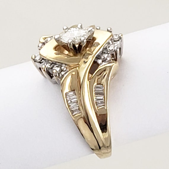 14K Gold & Diamond Engagement Anniversary Ring  -… - image 8