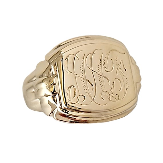Vintage Mens Signet Ring in 10K Gold with Hand Eng