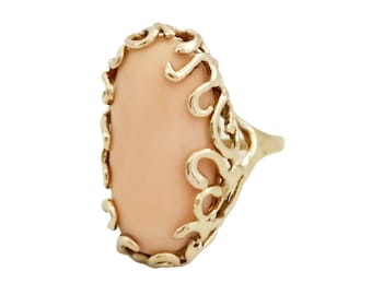 Estate Angel Skin Coral Ring in 14K Gold - Neat Swirly Setting - Size 6.25