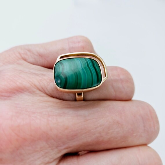 Unique Malachite Ring in Solid 14K Gold - Contemp… - image 6