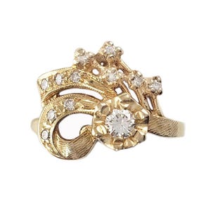 14K Gold & Diamond Ring - Vintage Engagement - .25 ctw- Unique Retro Style - Size 5.75