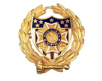 Vintage VFW Auxiliary President's Pin in 10K Gold and Enamel - 15/16" Diameter