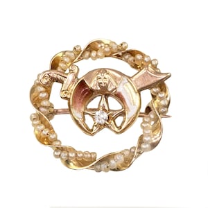 Antique Moolah Shriners Lapel Pin - 10K Gold with Diamond & Seed Pearls - 3/4&quot; Diameter