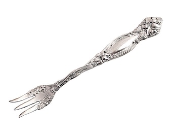 Antique Sterling Pickle or Olive Fork - Victorian Frontenac Pattern 1903 International Silver - Ornate Floral & Vine Design - 5.5&quot; Long