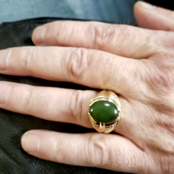 Vintage Jade Ring in Solid 14K Gold - Masculine S… - image 3