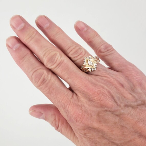 14K Gold & Diamond Engagement Anniversary Ring  -… - image 4