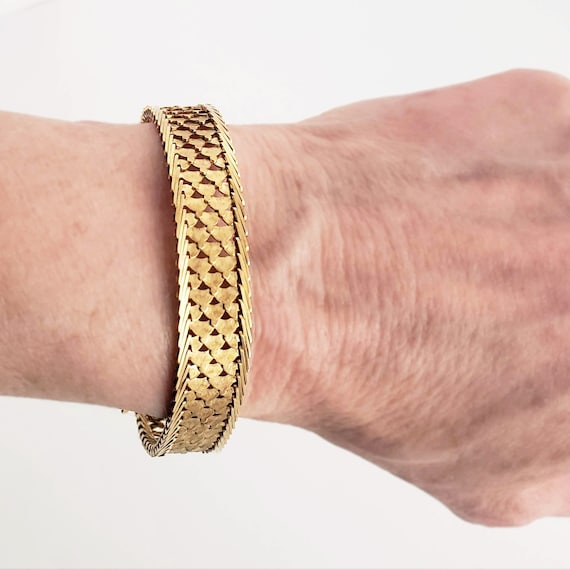 Italian gold mesh best sale bracelets