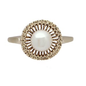 Vintage 14K Pearl Ring in Pierced Setting - Size 5.75