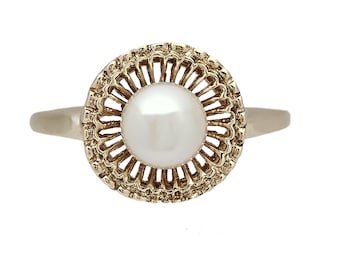 Vintage 14K Pearl Ring in Pierced Setting - Size 5.75