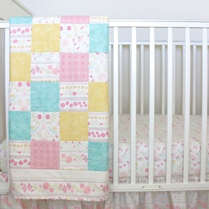 Olivia Floral Crib Bedding / Vintage Floral Nursery / Wildflower Crib Set / Garden Floral Crib Set