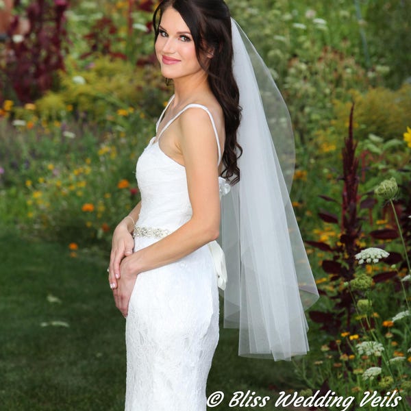 Circular Cut Wedding Veil, Soft Tulle Rounded Edge Bridal Veil, Single Tier Fingertip Chapel Cathedral, Ivory White