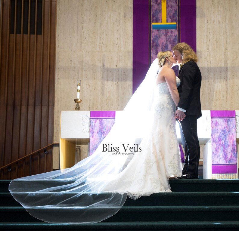 Longitud de la capilla Apagado Blanco//Marfil Perla y Cristal hecho a pedido 1 niveles * Velo de boda
