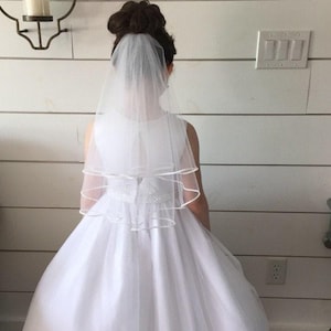 Pearl First Communion Veil image 7