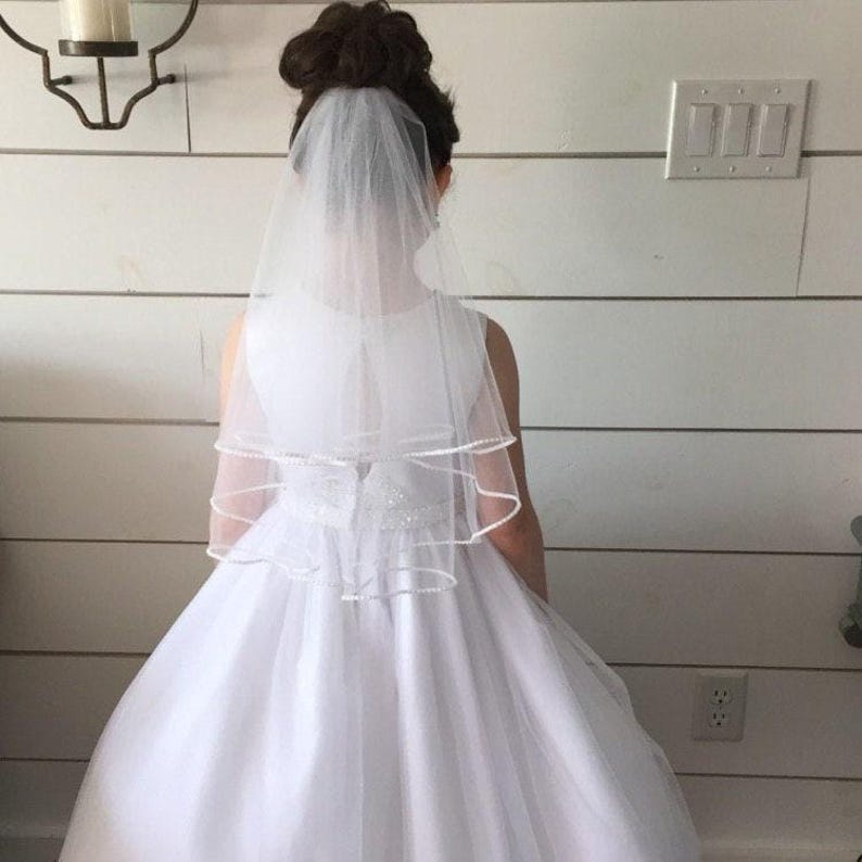 Pearl First Communion Veil image 7
