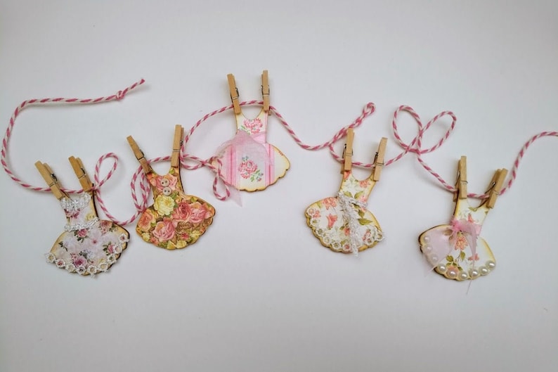 wooden party dresses Children/'s display Girl/'s party garland Party dress bunting PARTY DRESS GARLAND