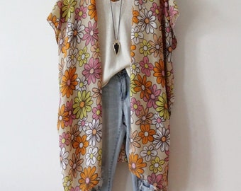 70s Floral Kimono: Boho Viscose Cover-Up