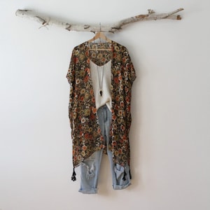 Kimono, RETRO , Flowy Bohemian Kimono with Floral Pattern, Cover-up, beachwear, bohemian, boho, floral