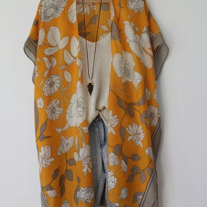 Kimono, SPRING GARDEN , bohemian kimono, floral image 3