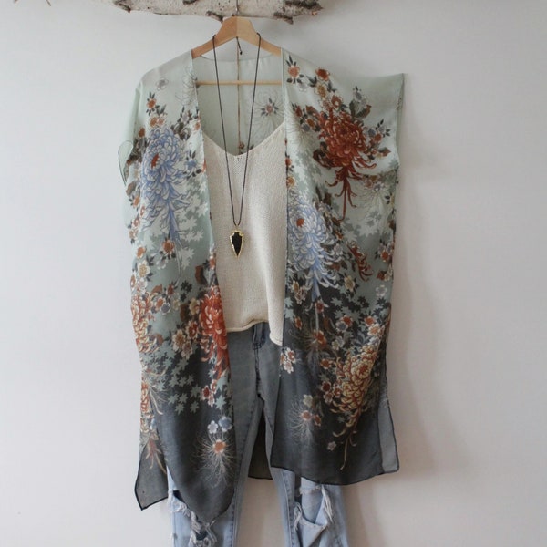 Kimono, DALHIA , Flowy Boho Kimono with floral pattern, Cover-up, beachwear, bohemian, bohemian, floral